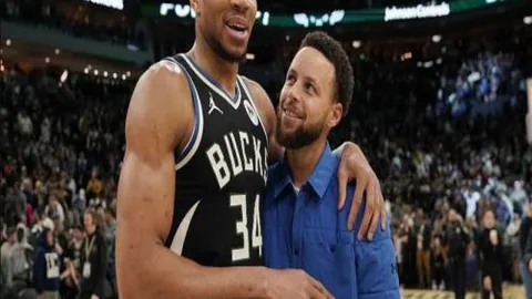 巴萨18场连胜，弗里克与哈维历史战绩并驾齐驱